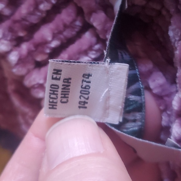 Orvis Pink Crushed Velvet Pullover Sweater. - Picture 5 of 10